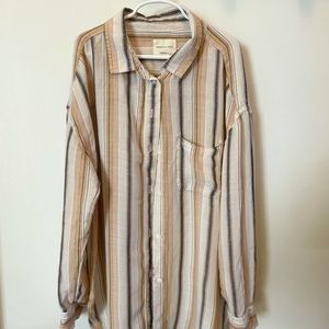 American Eagle Button Up Shirt